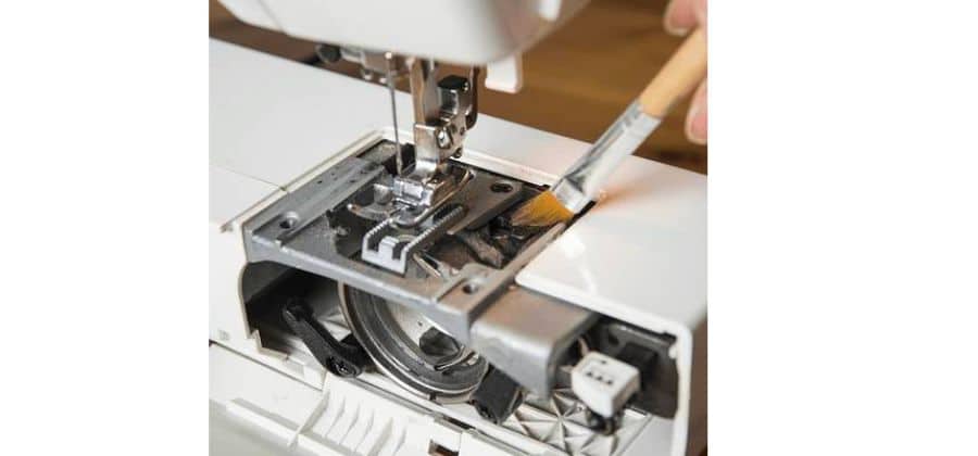 sewing-machine-oil-removing